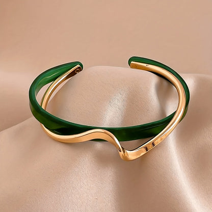 Minimalist Twist Cuff Bracelet – Two-Tone Enamel Open Cuff