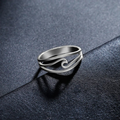 “Ocean Wave” Gold Ring