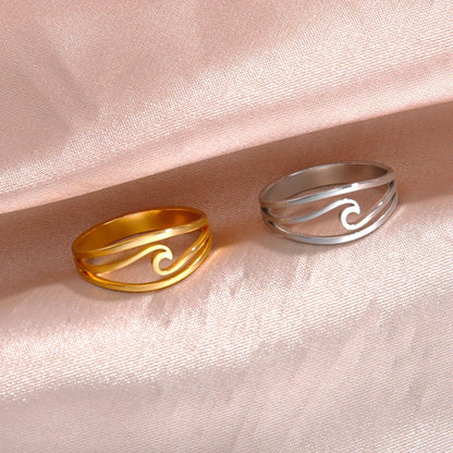 “Ocean Wave” Gold Ring