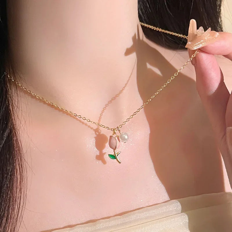 Set of Necklace and Earrings “Pink Tulip Garden”