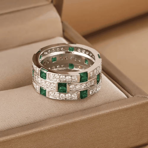 Emerald Matrix Ring – Geometric Lattice Statement Ring